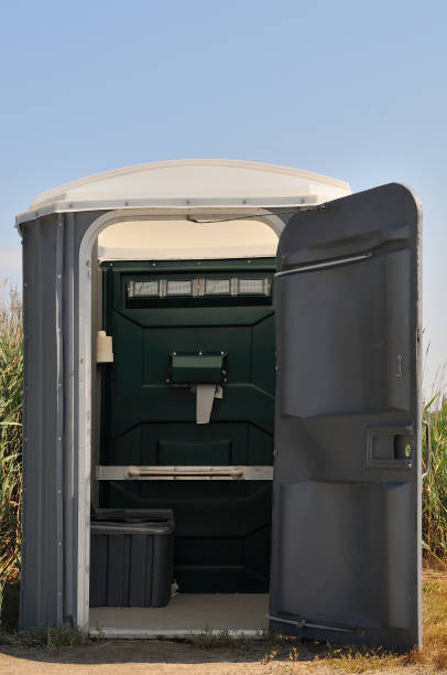Best Restroom trailer rental cost  in Glenmoor, OH